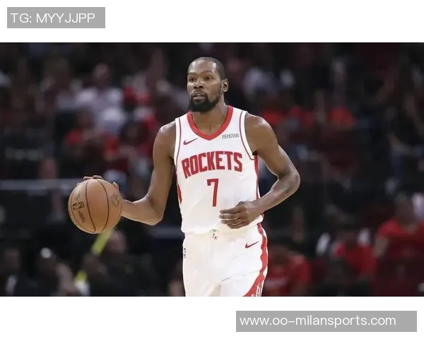 杜兰特称抢下18个前场板是取胜关键强调进攻回合的重要性