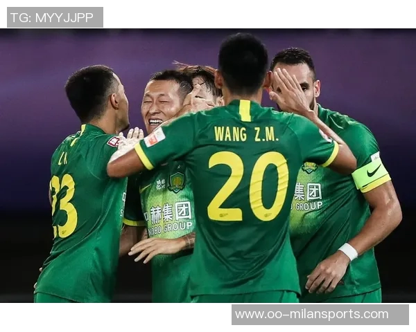 国安上半场伤情影响换人决策冯博轩替换张玉宁出战调整阵容